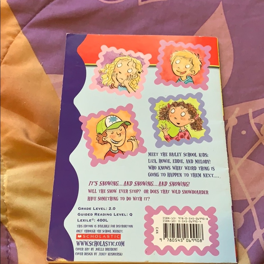 Books - Picture 11 of 11